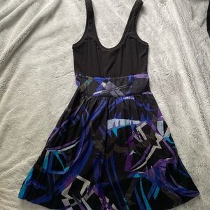 Dark pattern dress